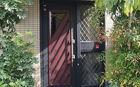 大阪 中山 ゲストハウス